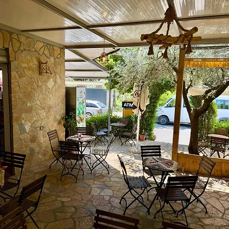 Rozafa Sunset Villa